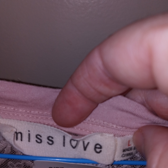 Miss Love top - Picture 2 of 4
